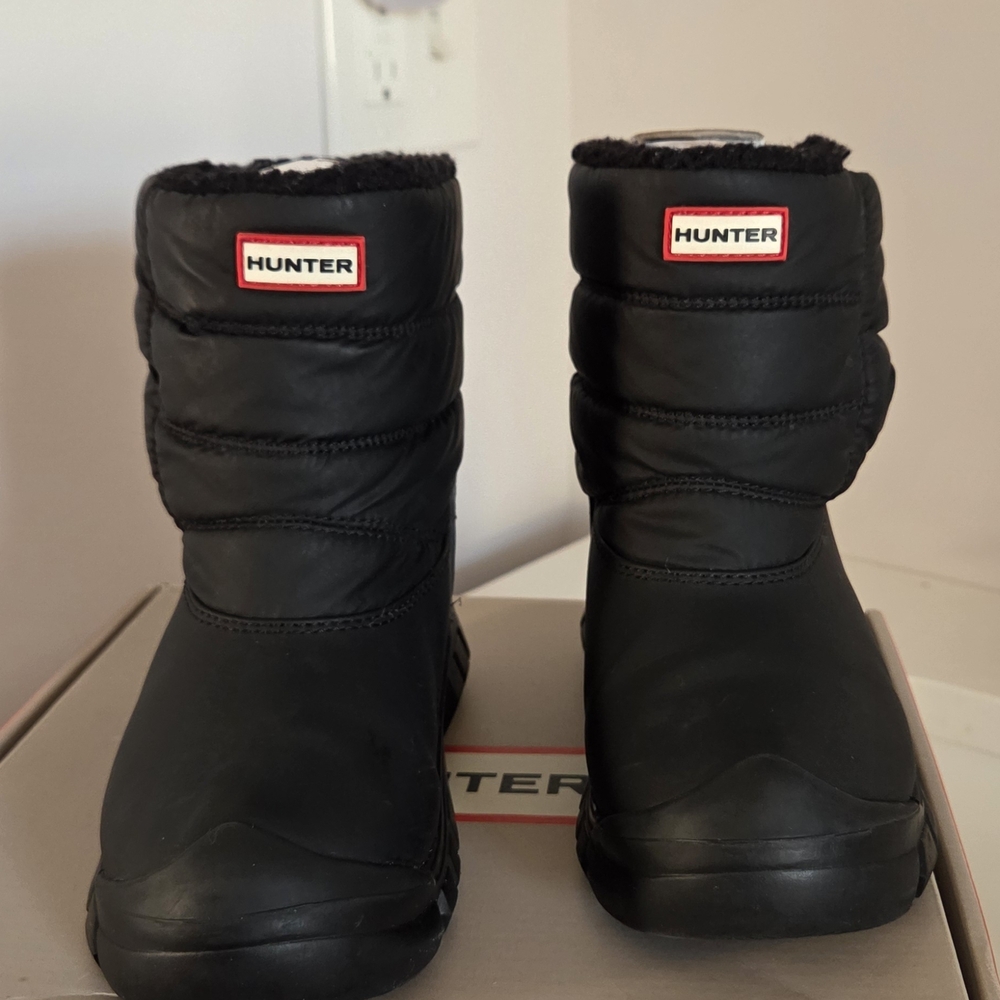 Hunter Kids Black Boots.